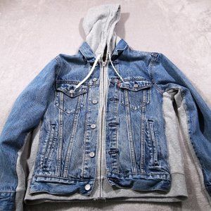 Levi's premium denim trucker jacket size small Men's